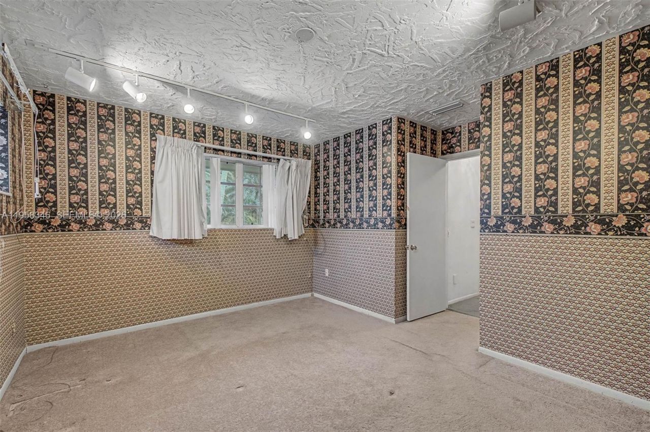 14670 SW 69th Pl, Palmetto Bay, FL 33158 Photo