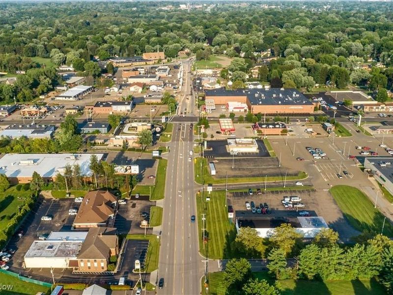 4501-4463 Hills and Dales Road NW, Canton, OH 44718 Photo 10