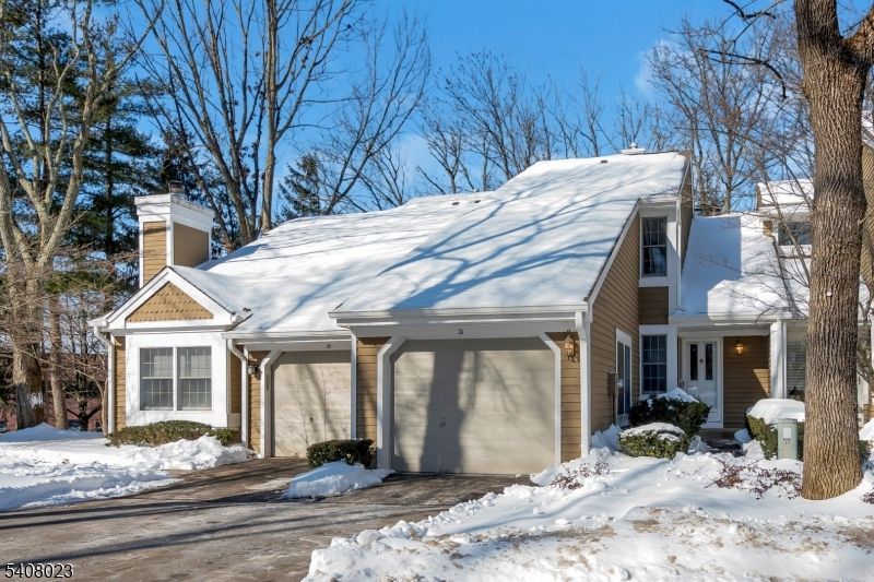 21 Stone Run Rd, Bedminster, NJ 07921 Main Photo