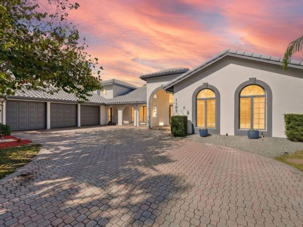 1157 SW Mirror Lake Cove, Port Saint Lucie, FL 34986