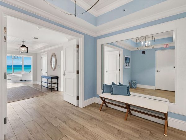 5050 N Ocean Drive, Unit 902, Singer Island, FL 33404