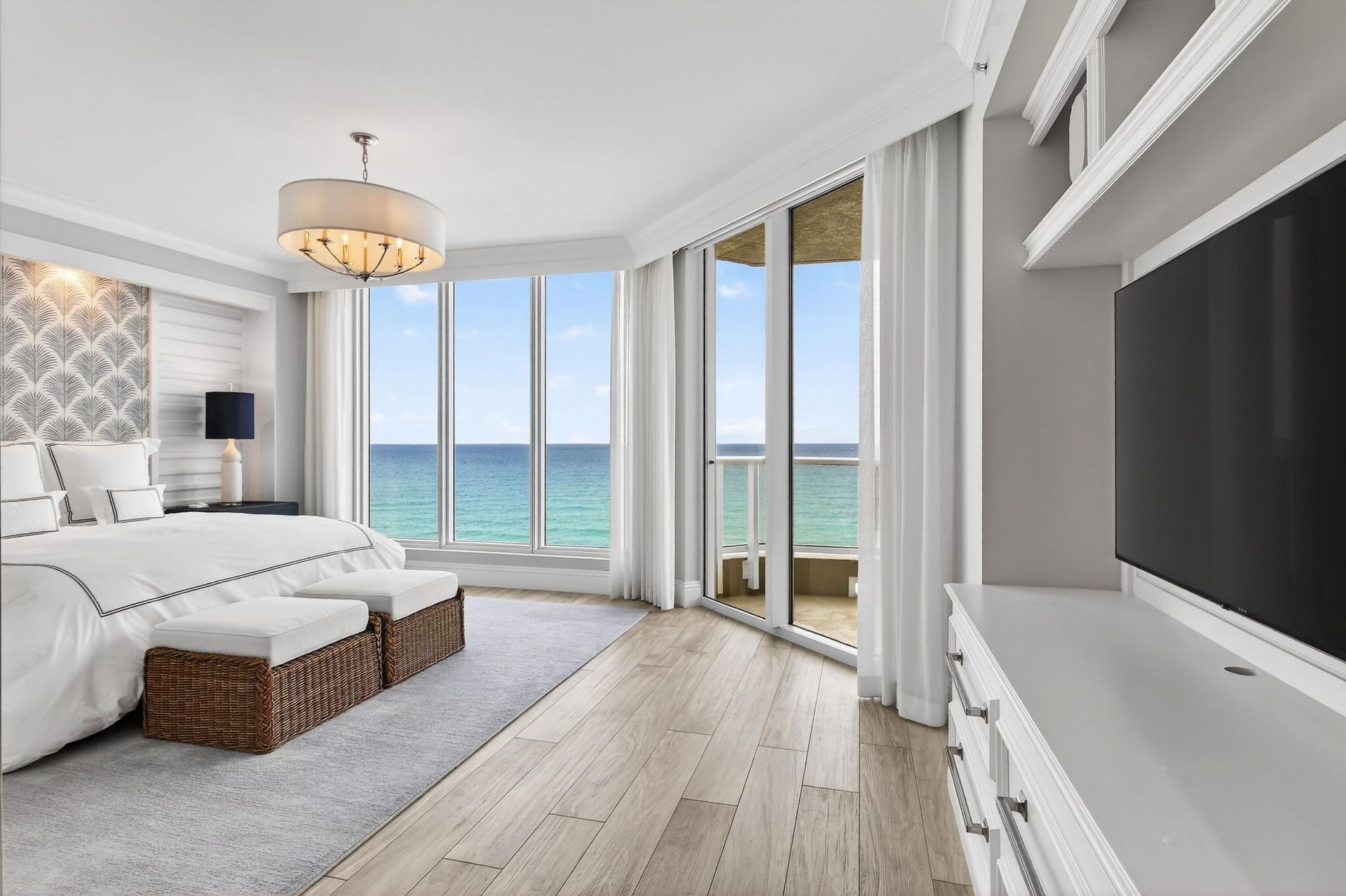 5050 N Ocean Drive, Unit 902, Singer Island, FL 33404 Photo