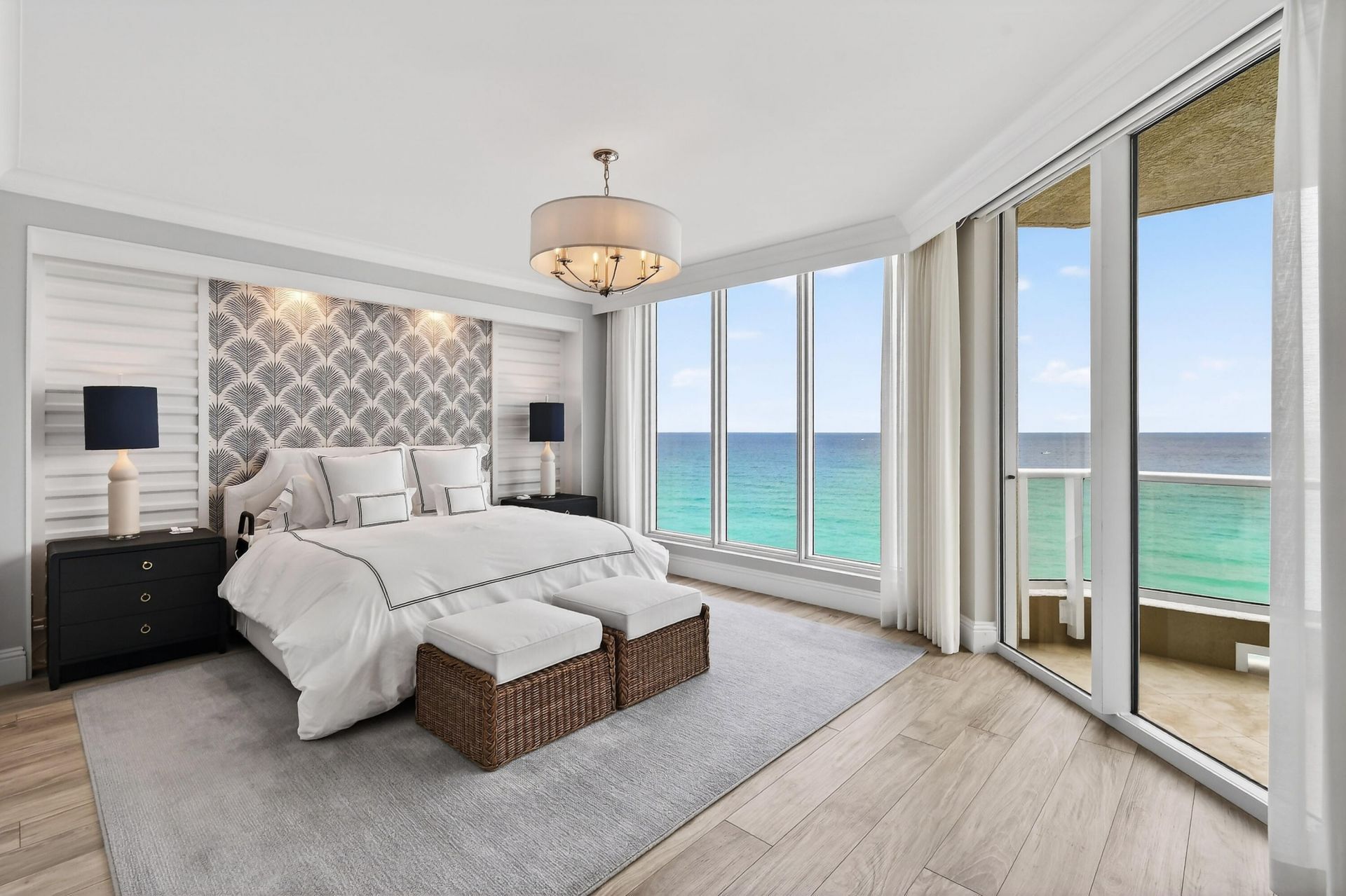 5050 N Ocean Drive, Unit 902, Singer Island, FL 33404 Photo