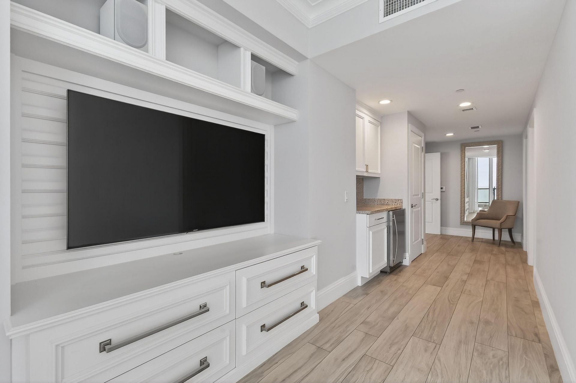 5050 N Ocean Drive, Unit 902, Singer Island, FL 33404 Photo