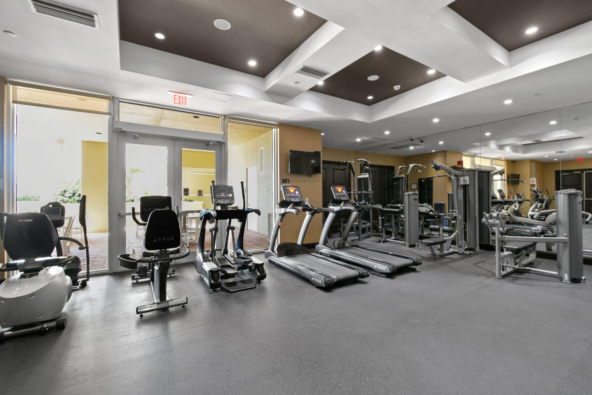 5050 N Ocean Drive, Unit 902, Singer Island, FL 33404 Photo