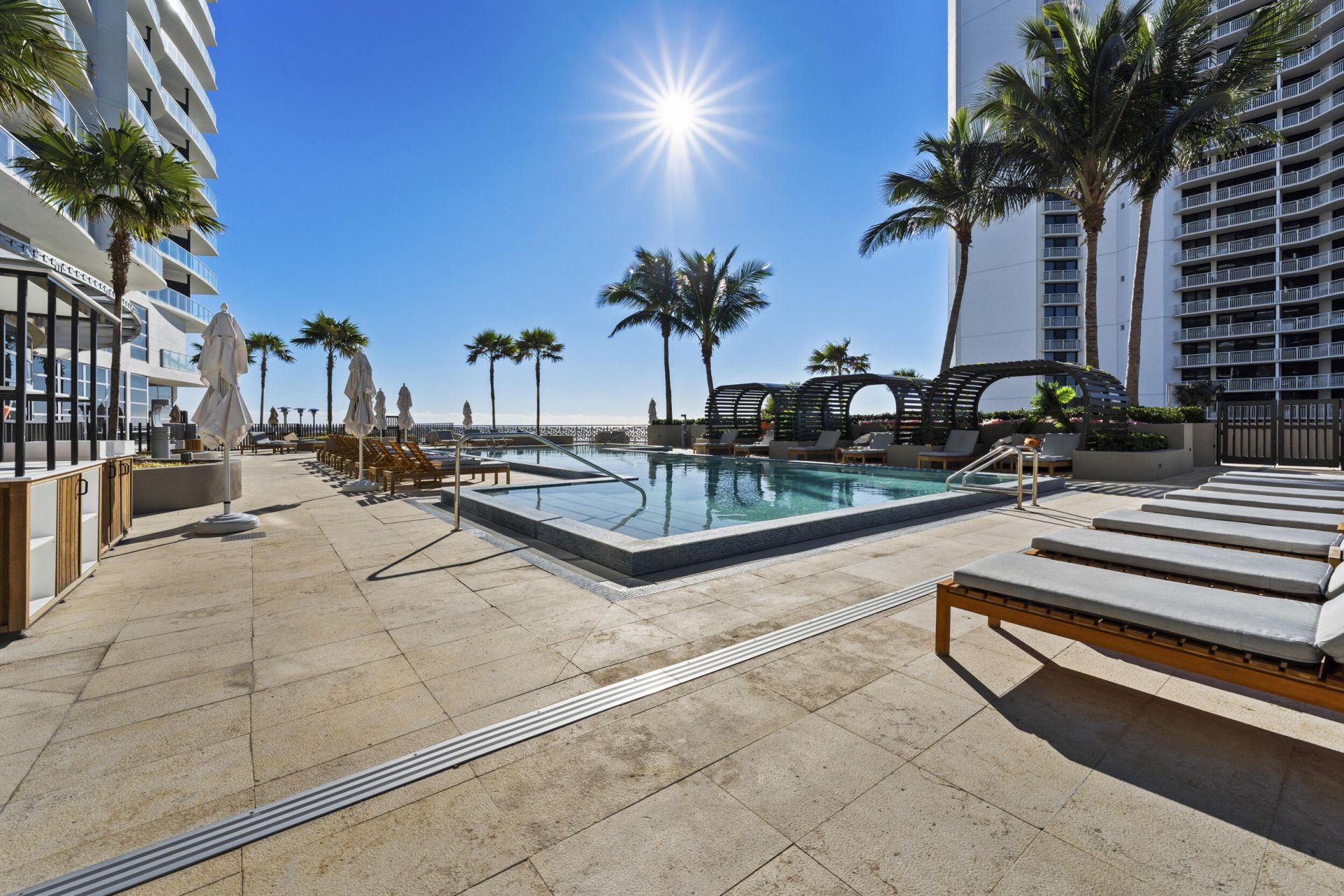 3100 N Ocean Drive, Unit 1804 P, Singer Island, FL 33404 Photo