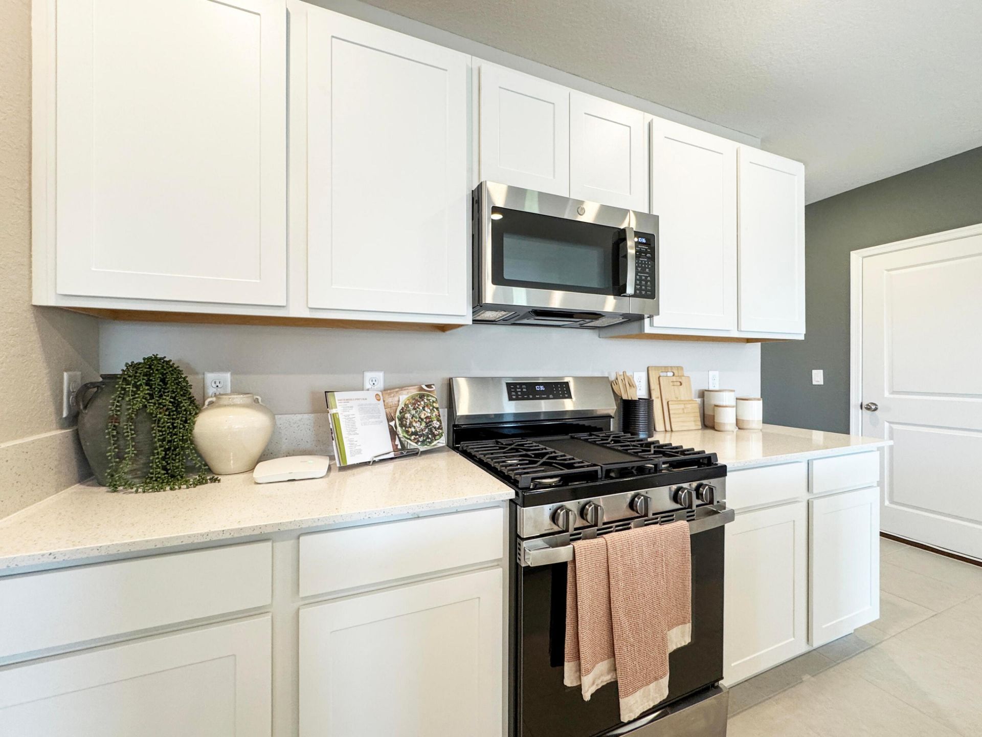 5987 NW Pickering Drive, Port Saint Lucie, FL 34987 Photo