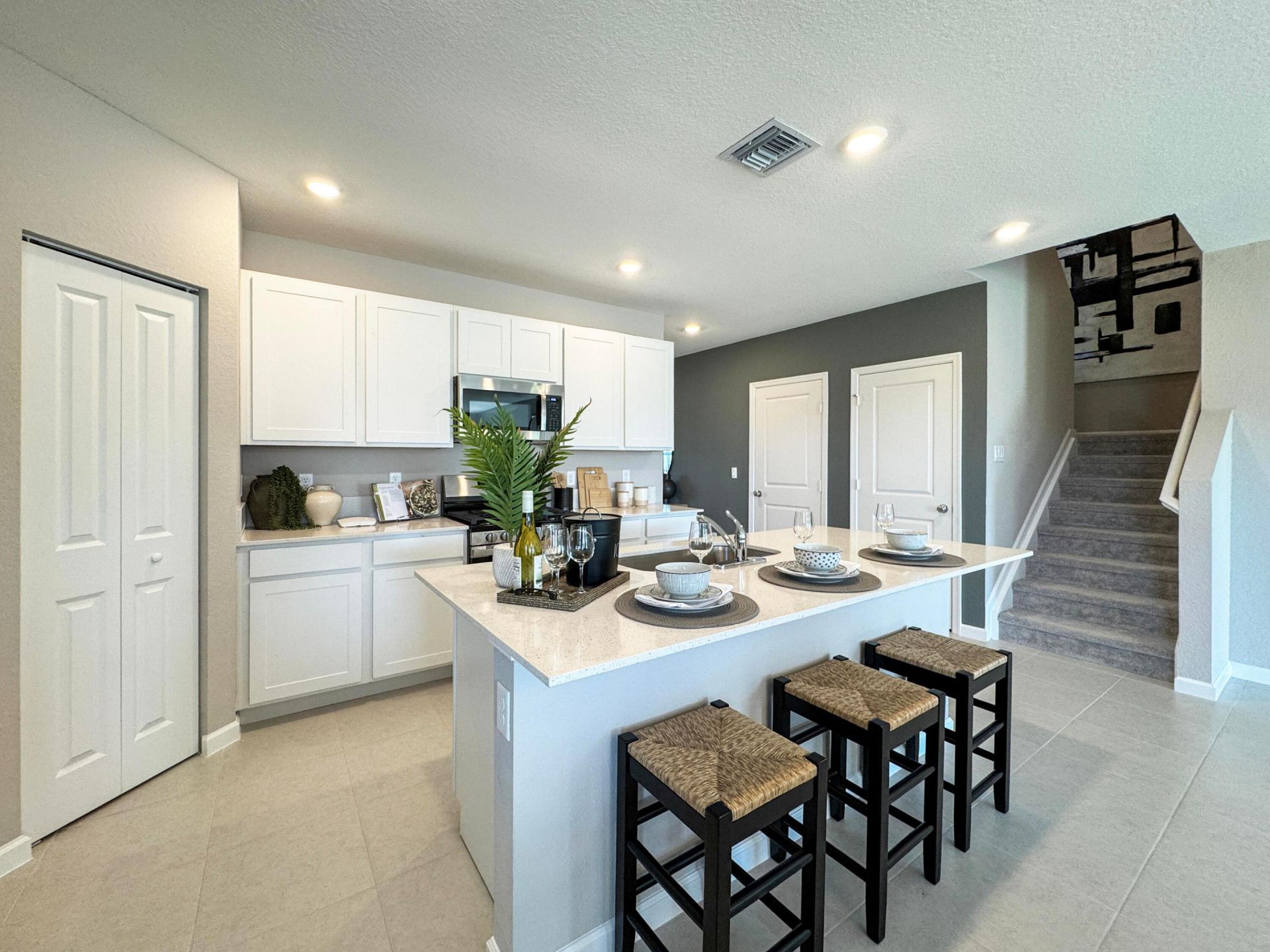 5987 NW Pickering Drive, Port Saint Lucie, FL 34987 Photo