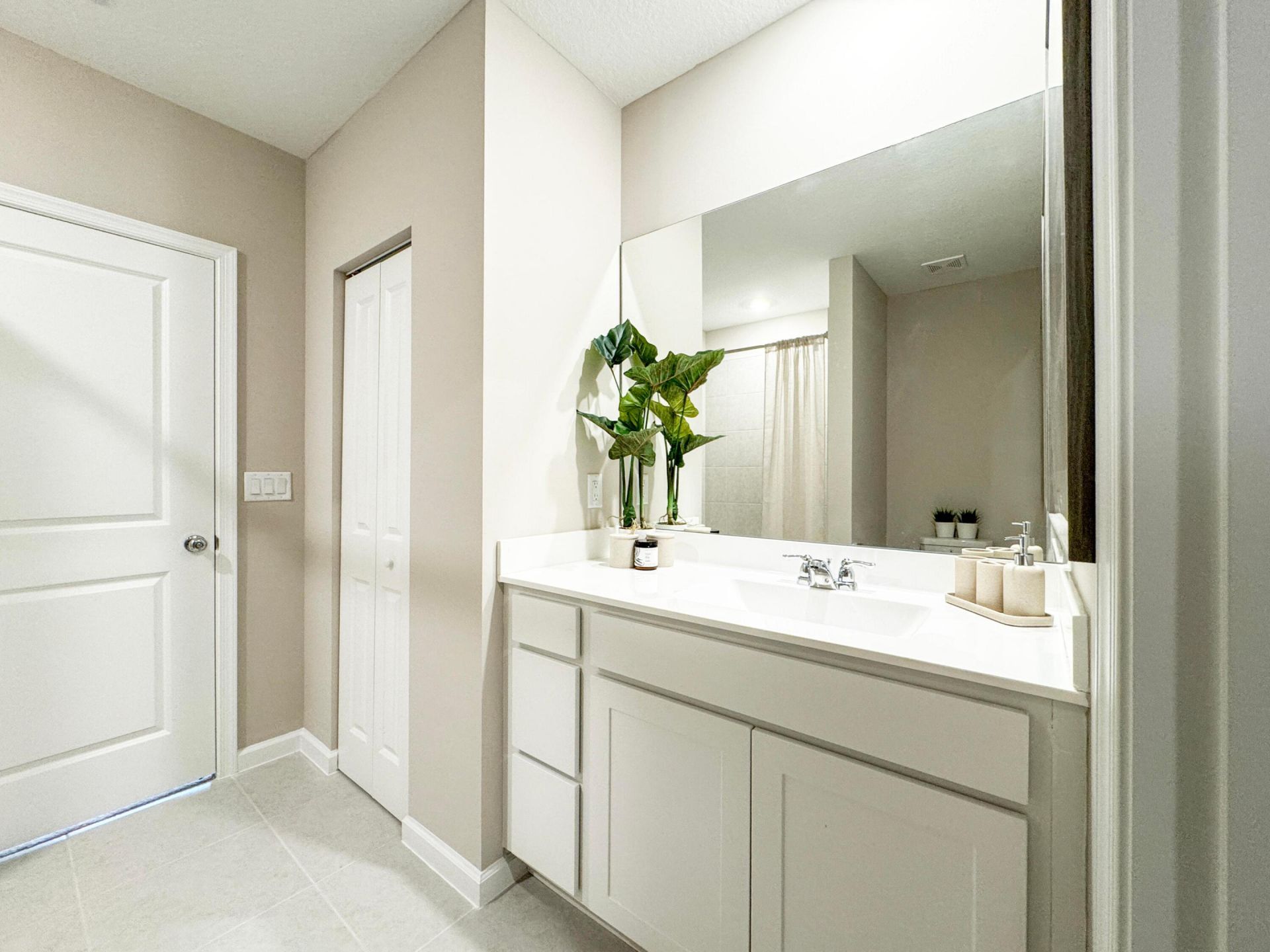 5987 NW Pickering Drive, Port Saint Lucie, FL 34987 Photo