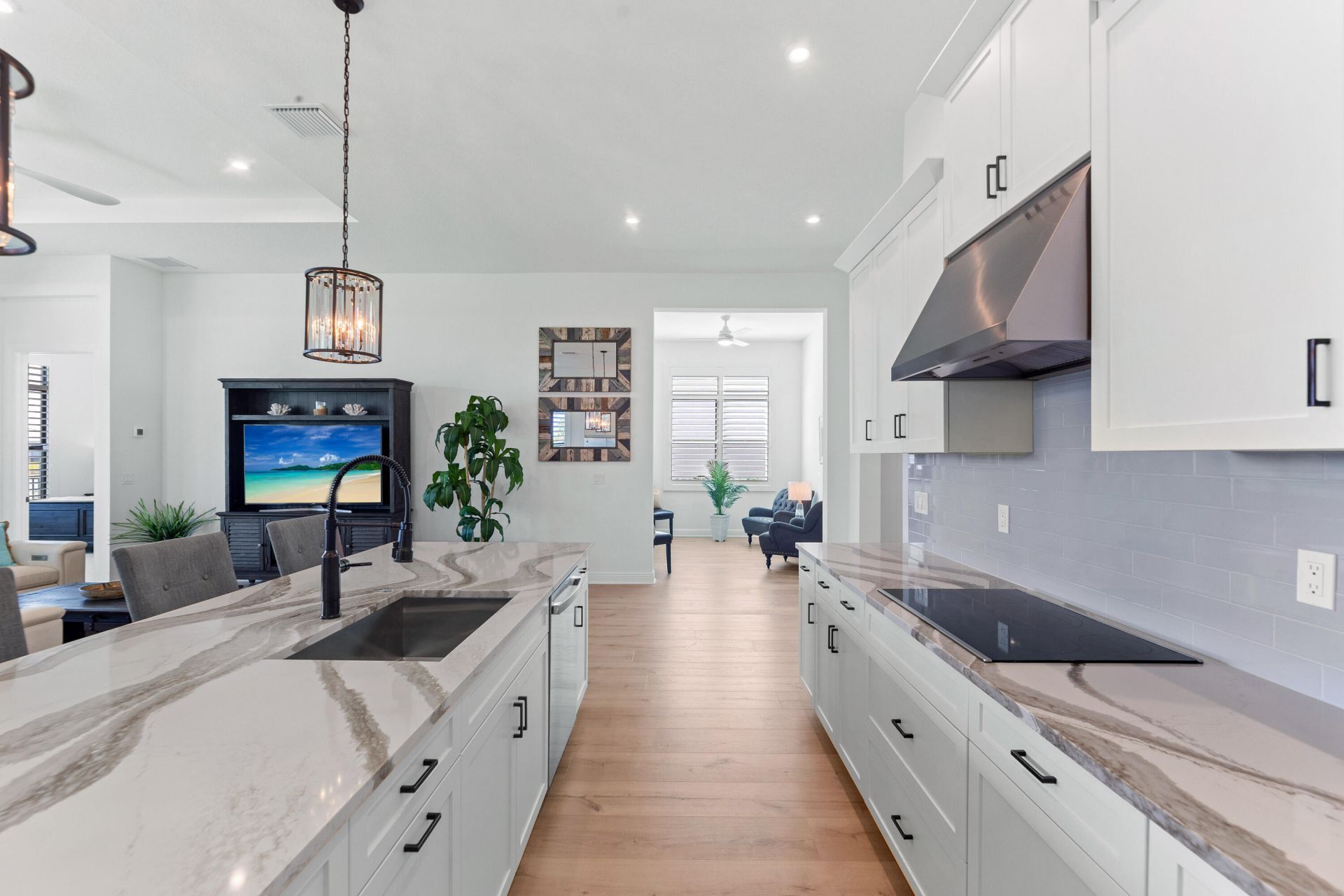 8431 SW Cantante Way, Port Saint Lucie, FL 34987 Photo