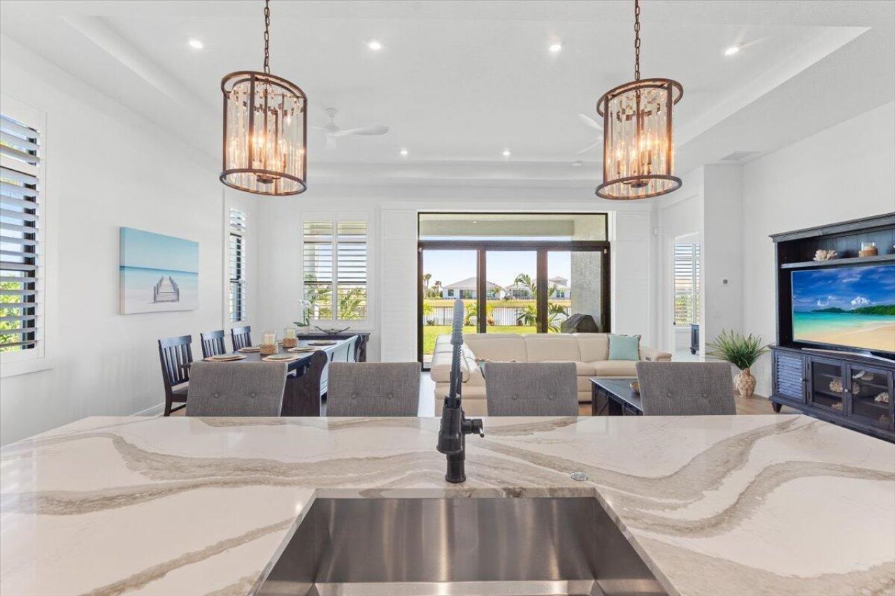 8431 SW Cantante Way, Port Saint Lucie, FL 34987 Photo