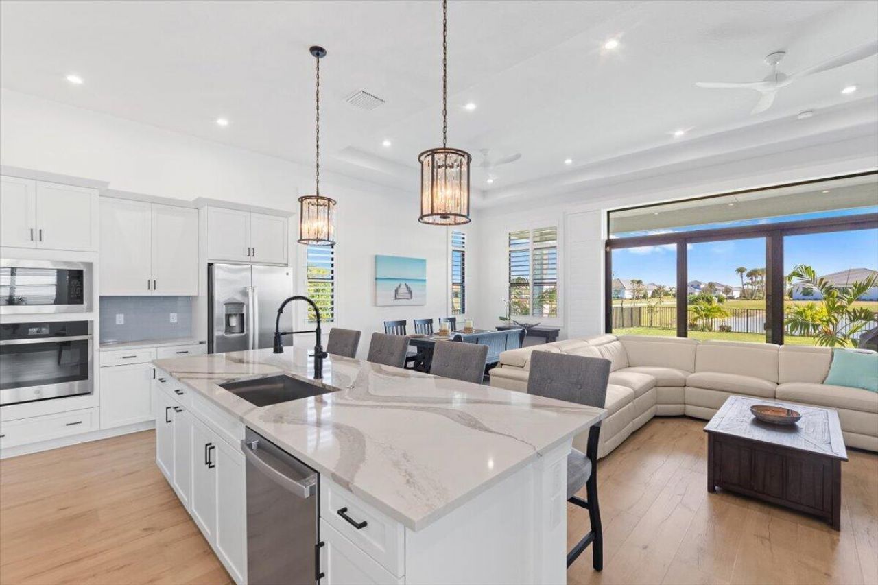 8431 SW Cantante Way, Port Saint Lucie, FL 34987 Photo