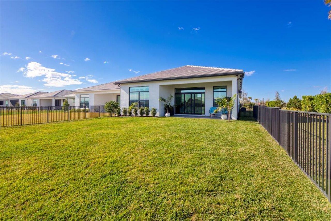 8431 SW Cantante Way, Port Saint Lucie, FL 34987 Photo