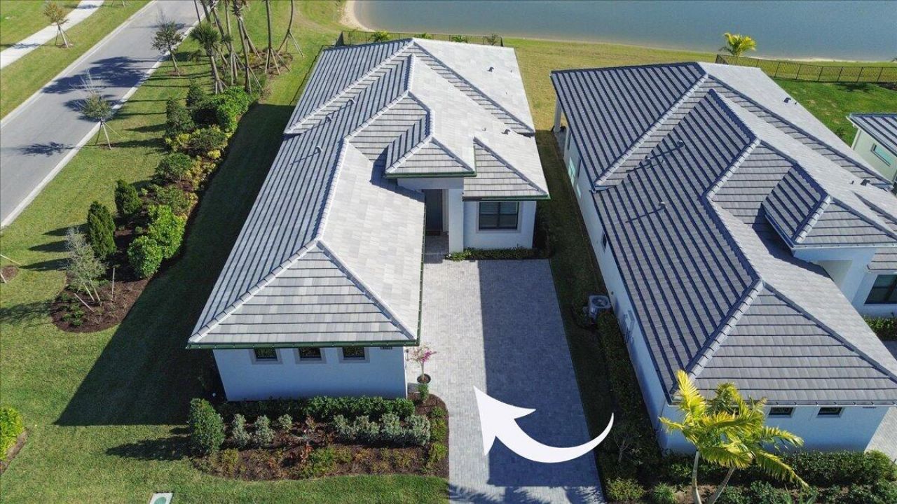 8431 SW Cantante Way, Port Saint Lucie, FL 34987 Photo