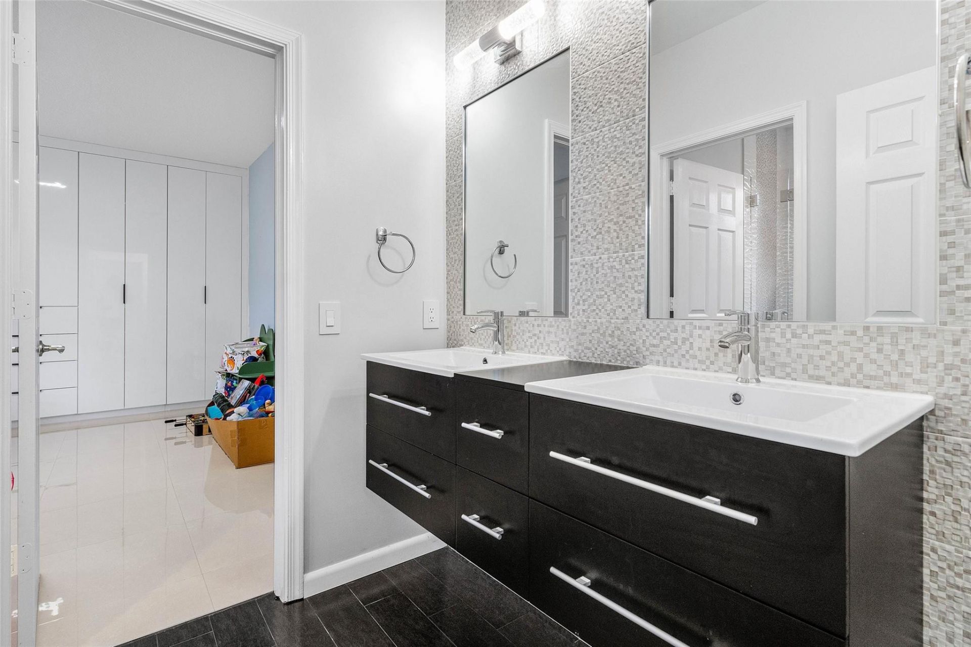 6236 NW 82nd Avenue, Parkland, FL 33067 Photo