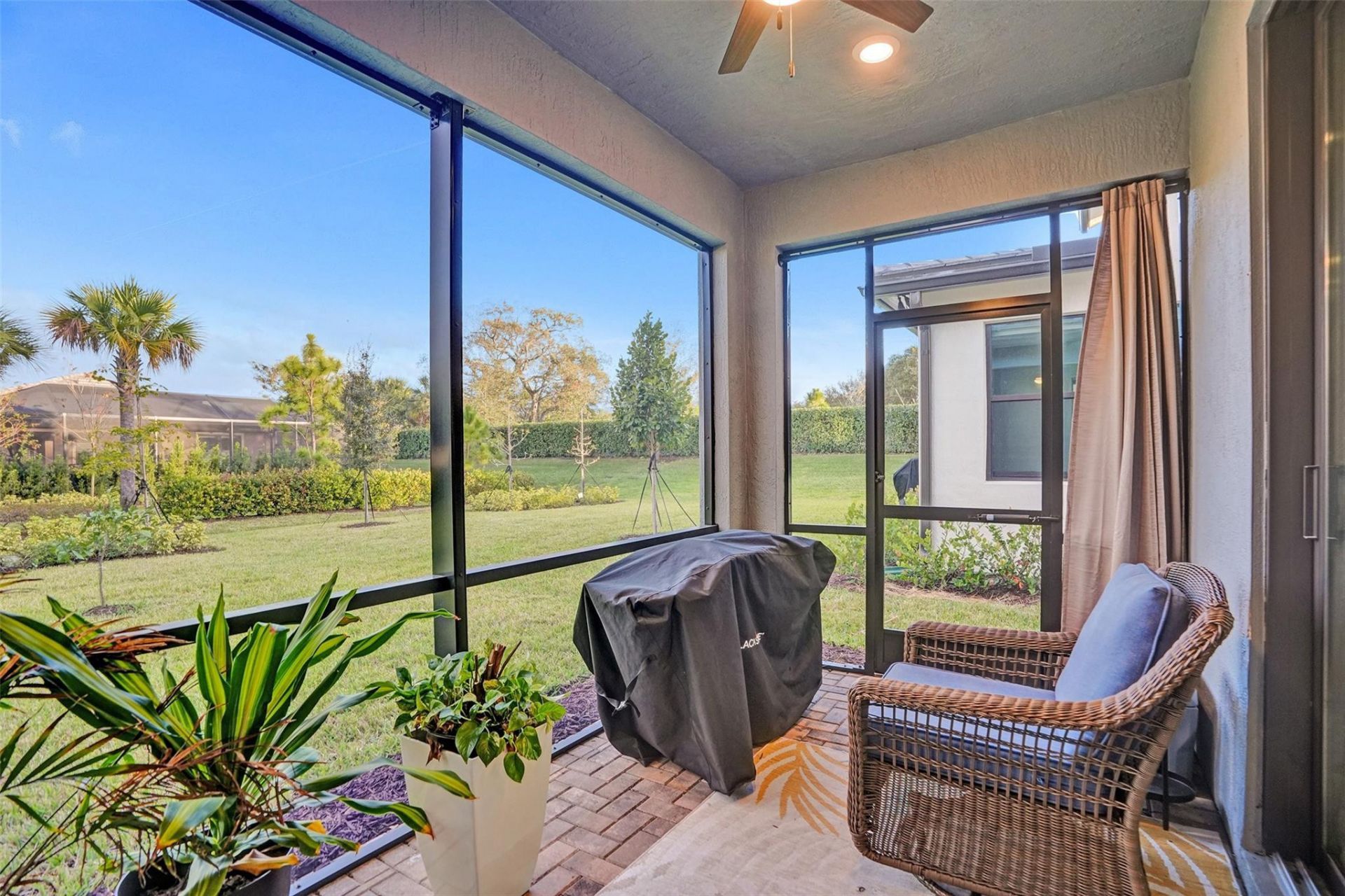 4422 S Silverwood Lane, Fort Lauderdale, FL 33309 Photo