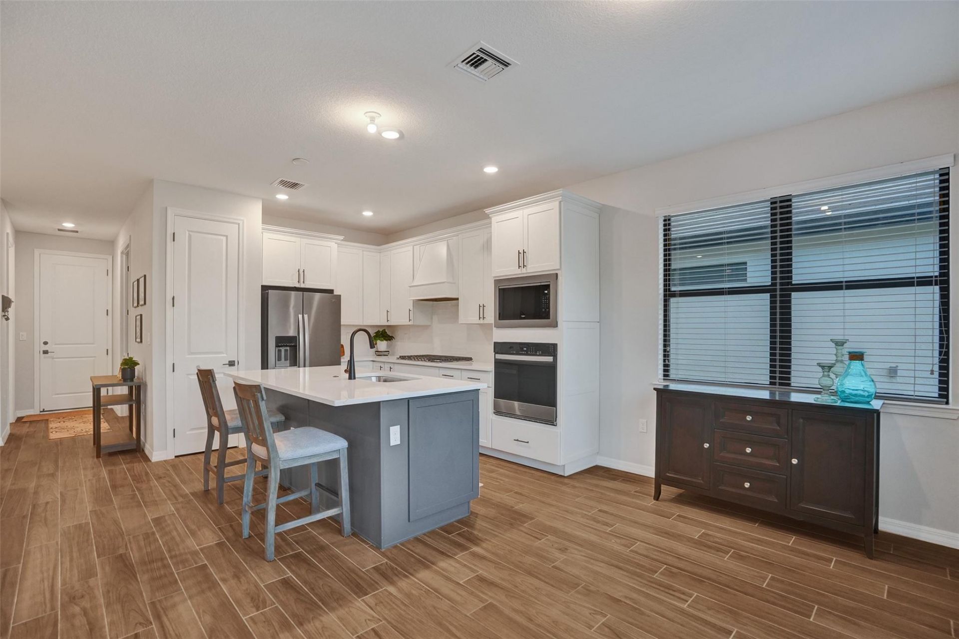 4422 S Silverwood Lane, Fort Lauderdale, FL 33309 Photo