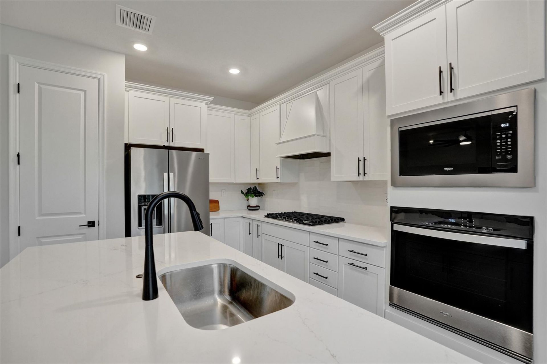 4422 S Silverwood Lane, Fort Lauderdale, FL 33309 Photo