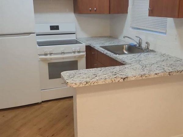 5250 SW 90th Way, Unit 3, Cooper City, FL 33328