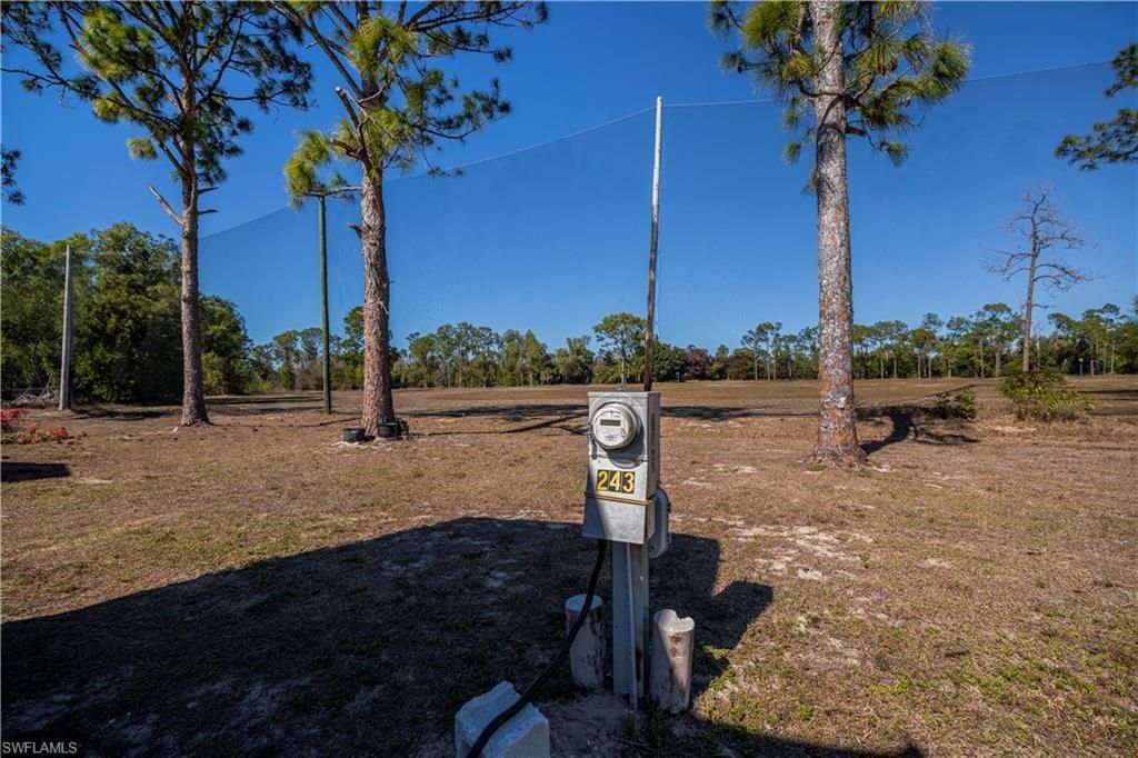 243 Caravan Cir, North Fort Myers, FL 33903 Photo