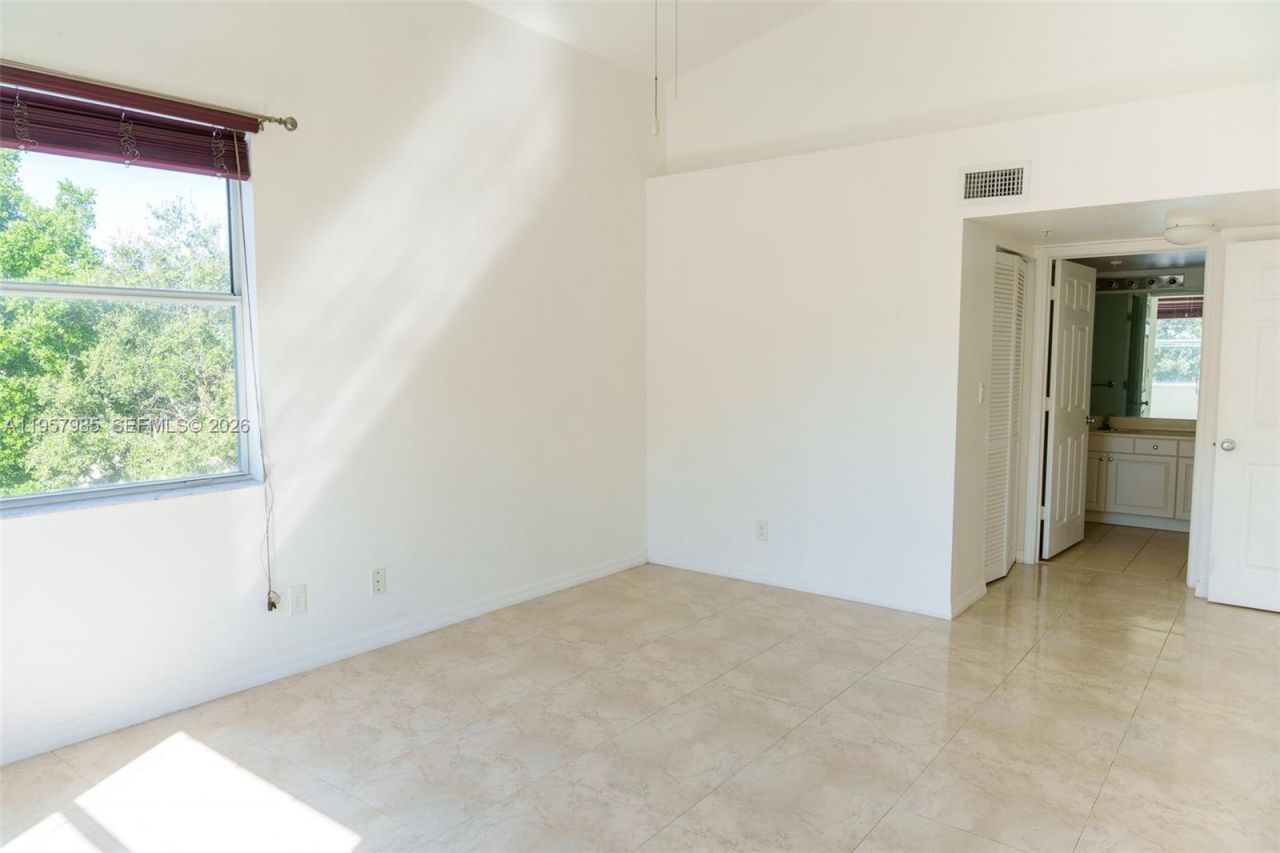 509 E Sheridan St, Unit 3083, Dania Beach, FL 33004 Photo