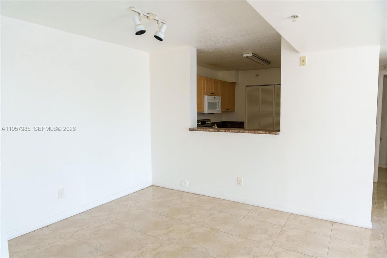 509 E Sheridan St, Unit 3083, Dania Beach, FL 33004 Photo