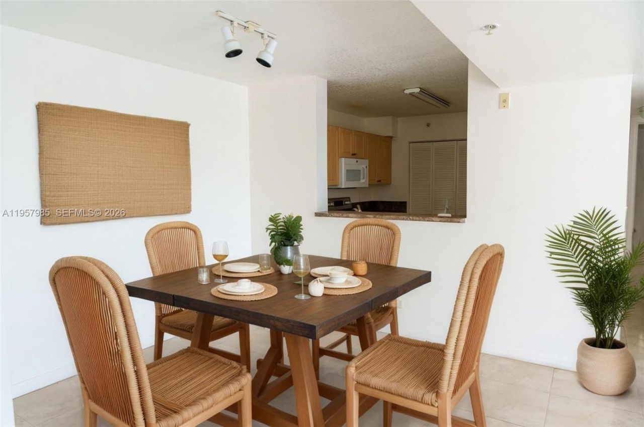 509 E Sheridan St, Unit 3083, Dania Beach, FL 33004 Photo