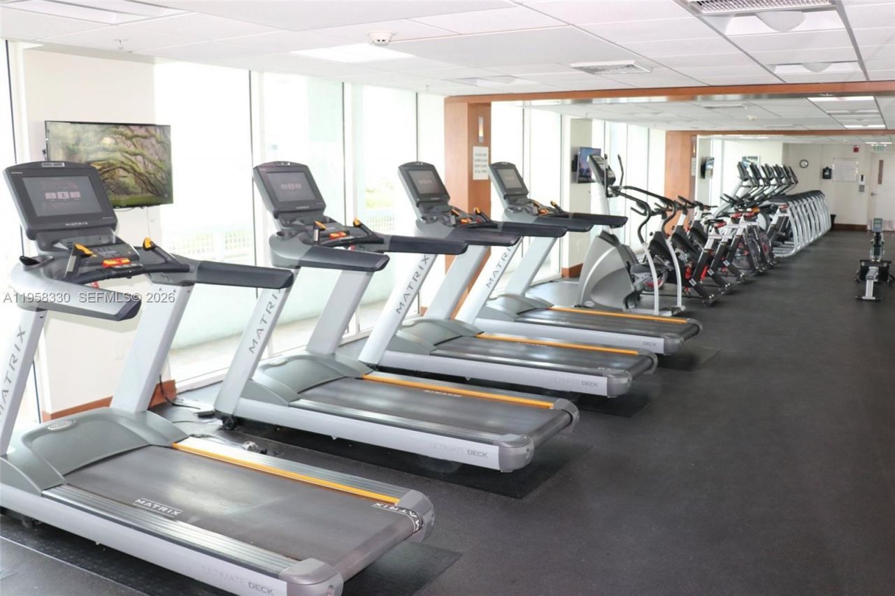 31 SE 5th St, Unit 507, Miami, FL 33131 Photo