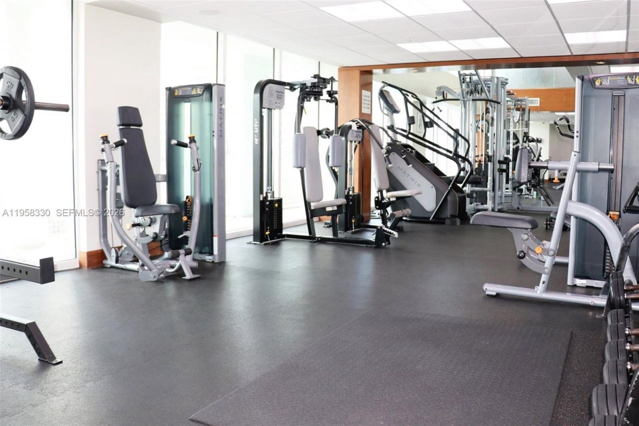 31 SE 5th St, Unit 507, Miami, FL 33131 Photo