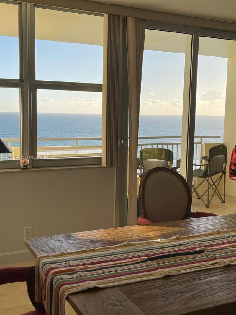 3180 S Ocean Dr, Unit 1602, Hallandale Beach, FL 33009 Photo