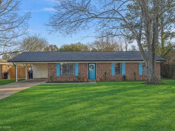 427 Cherry Oak Lane, Haughton, LA 71037