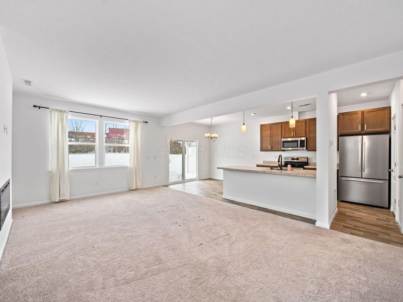 529 Rochdale Run, Delaware, OH 43015 Photo 2