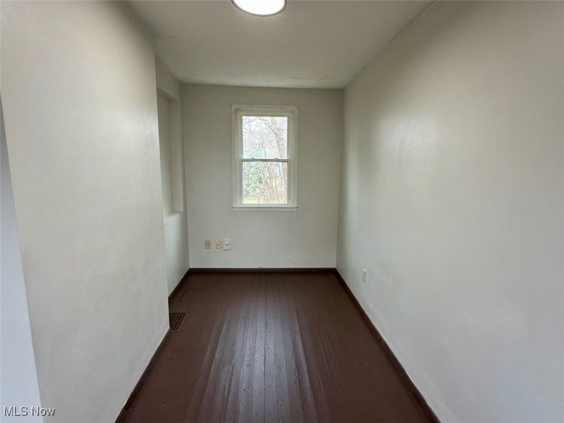 1578 Pilgrim Street, Akron, OH 44305 Photo 2