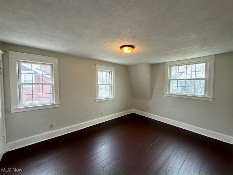 1578 Pilgrim Street, Akron, OH 44305 Photo 6