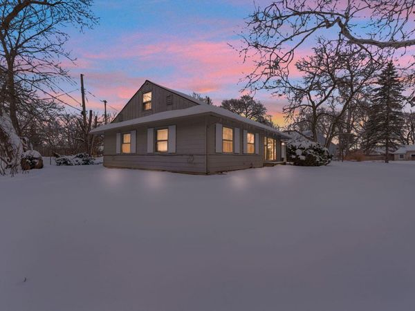 2310 Pinecrest Avenue, Ann Arbor, MI 48104