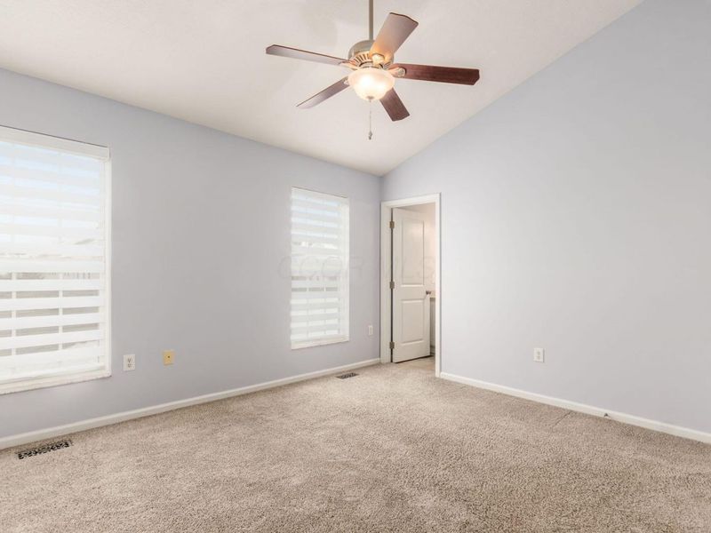 5545 Rainbow Falls Street, Unit 7-5545, Dublin, OH 43016 Photo 16