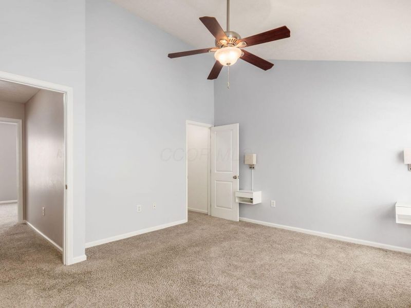 5545 Rainbow Falls Street, Unit 7-5545, Dublin, OH 43016 Photo 17