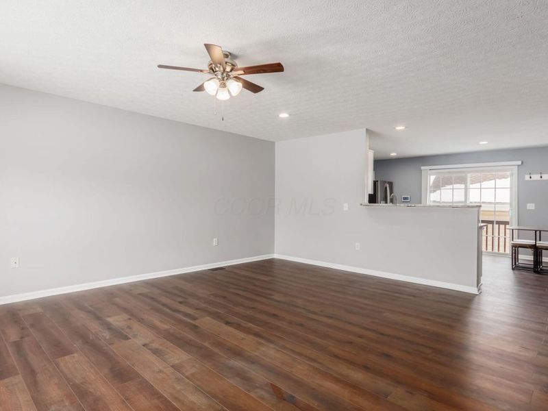 5545 Rainbow Falls Street, Unit 7-5545, Dublin, OH 43016 Photo 5