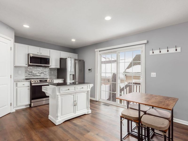 5545 Rainbow Falls Street, Unit 7-5545, Dublin, OH 43016 Photo 9