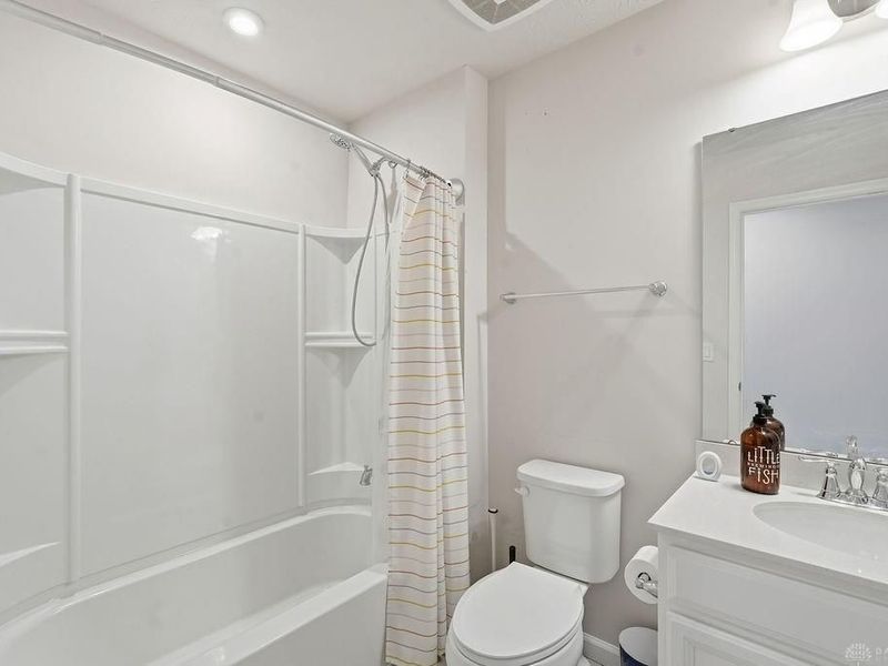 5731 Caitlyn Rose Lane, Liberty Township, OH 45044 Photo 33