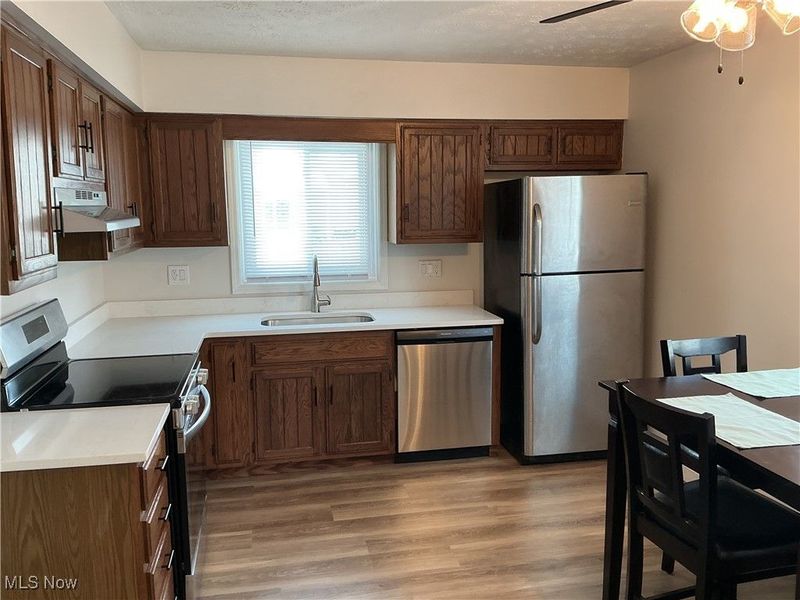 88 N Carpenter Road, Brunswick, OH 44212 Photo 4