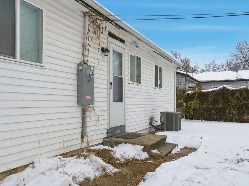 3824 Wade Road, Columbus, OH 43232 Photo 37