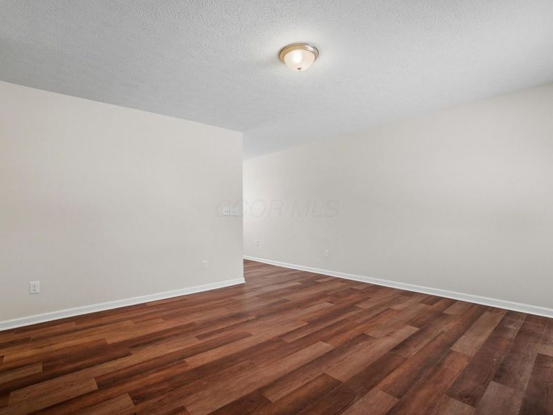 3824 Wade Road, Columbus, OH 43232 Photo 9