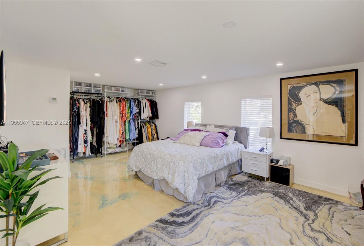 416 N Rainbow Dr , Hollywood, FL 33021 Photo