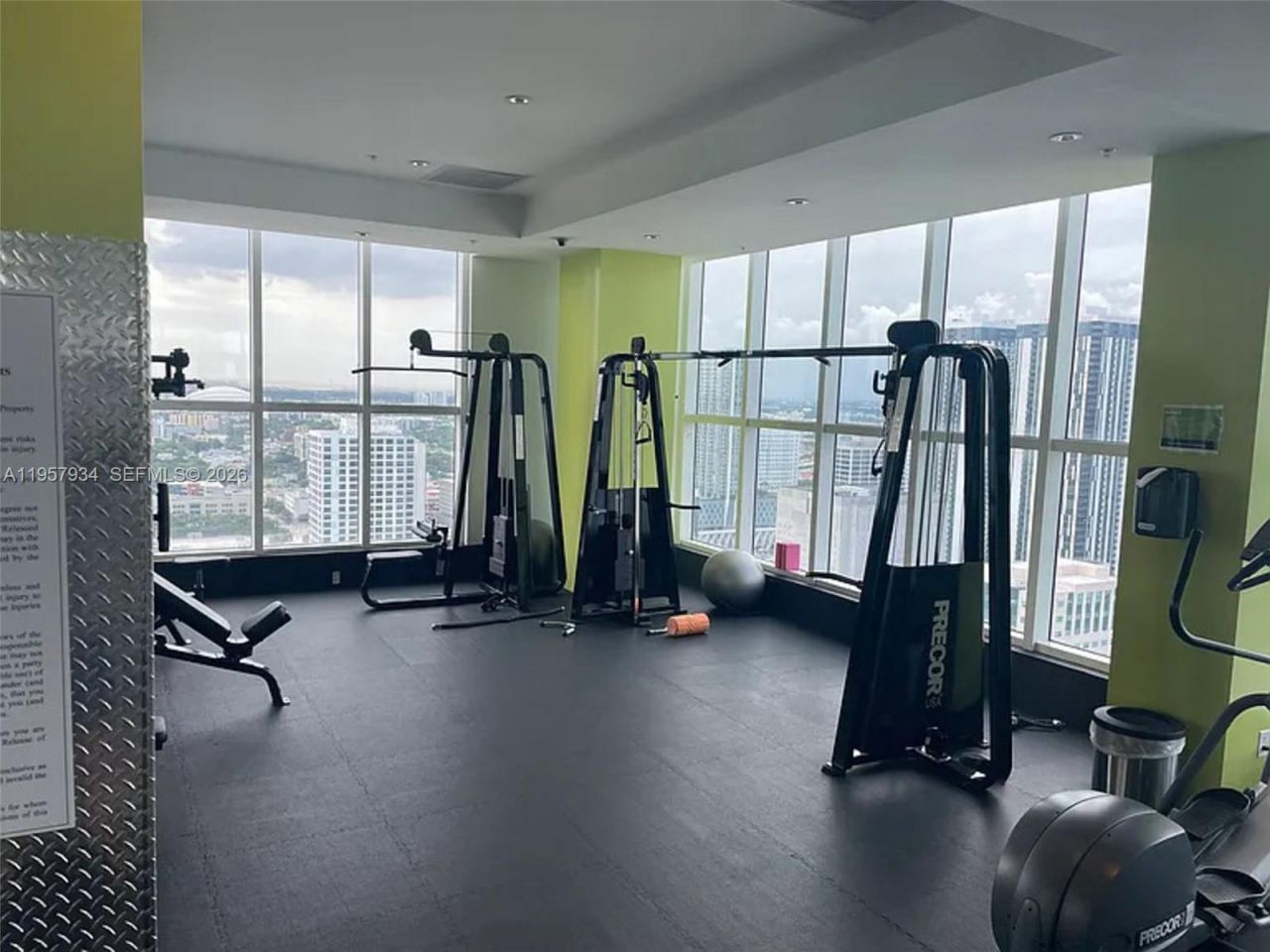 133 NE 2nd Ave, Unit 911, Miami, FL 33132 Photo