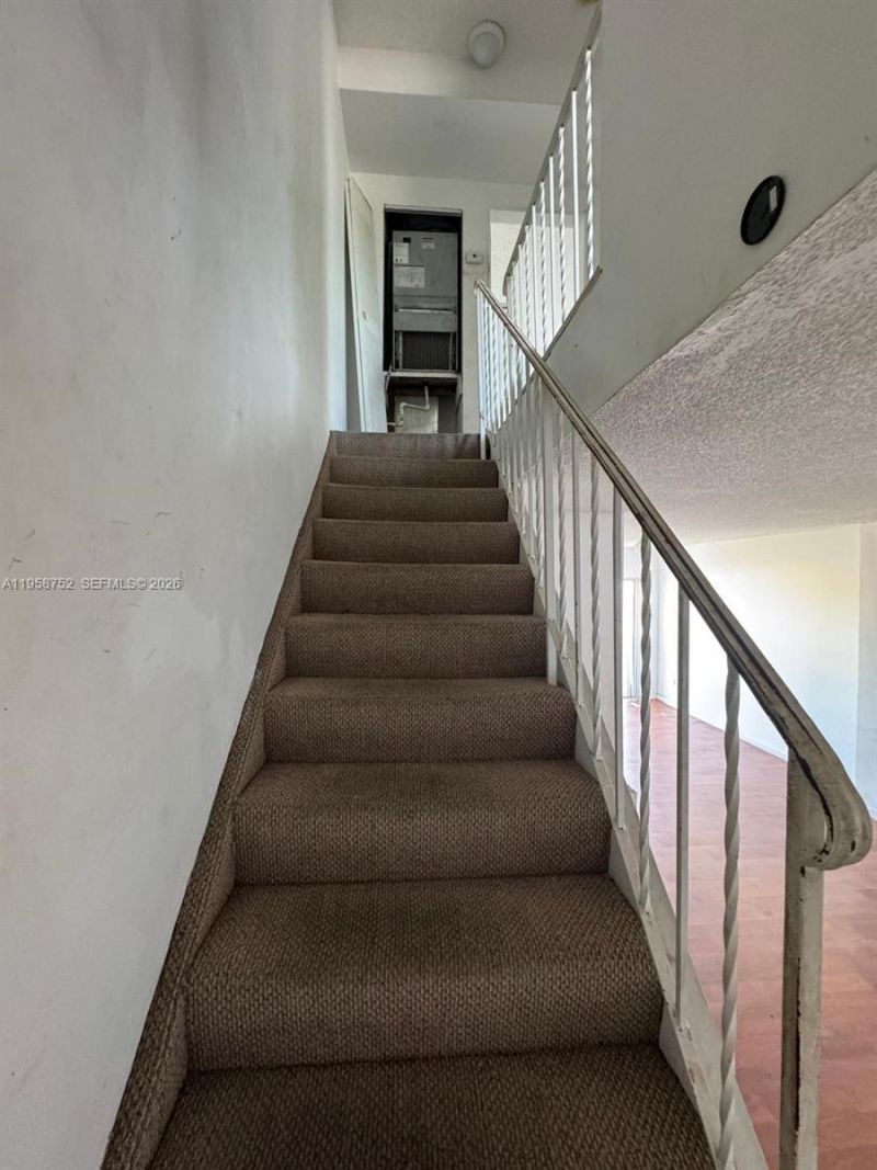 7801 NE 4th Ct , Unit 516, Miami, FL 33138 Photo