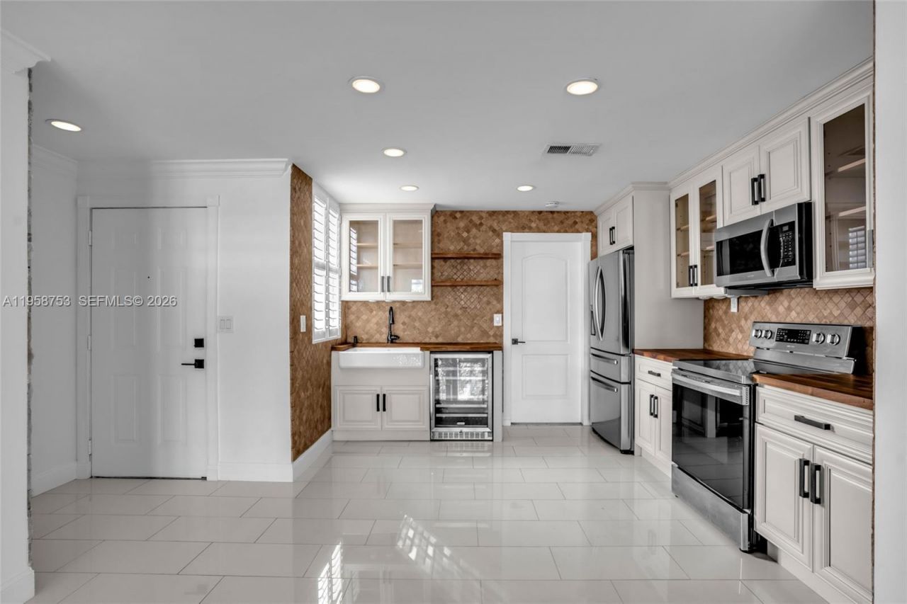 1231 Sorrento Dr , Unit 1231, Weston, FL 33326 Photo