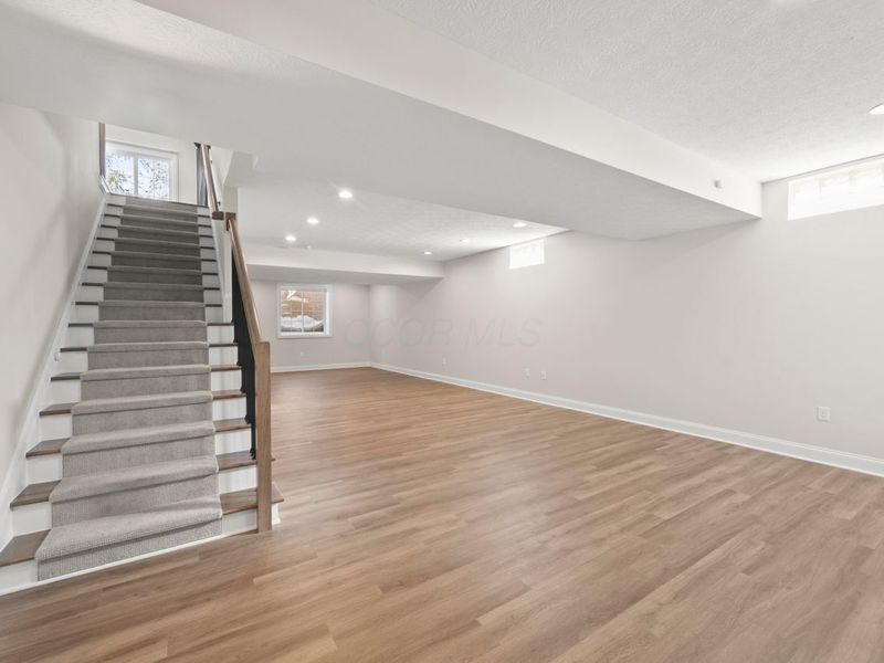 130 Barrington Place, Powell, OH 43065 Photo 32