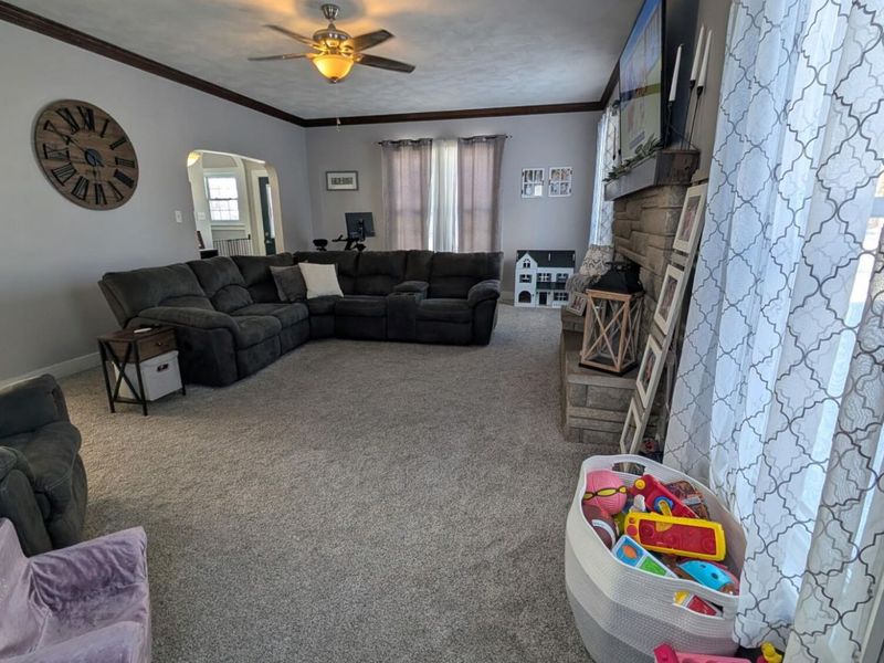 326 N Perry Street, Saint Marys, OH 45885 Photo 4