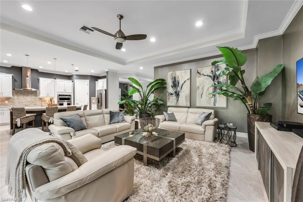 4664 Abaca Cir, Naples, FL 34119 Photo